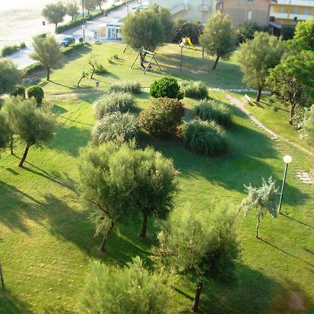 Una Hotels Imperial Beach Hotel ماروتّا المظهر الخارجي الصورة