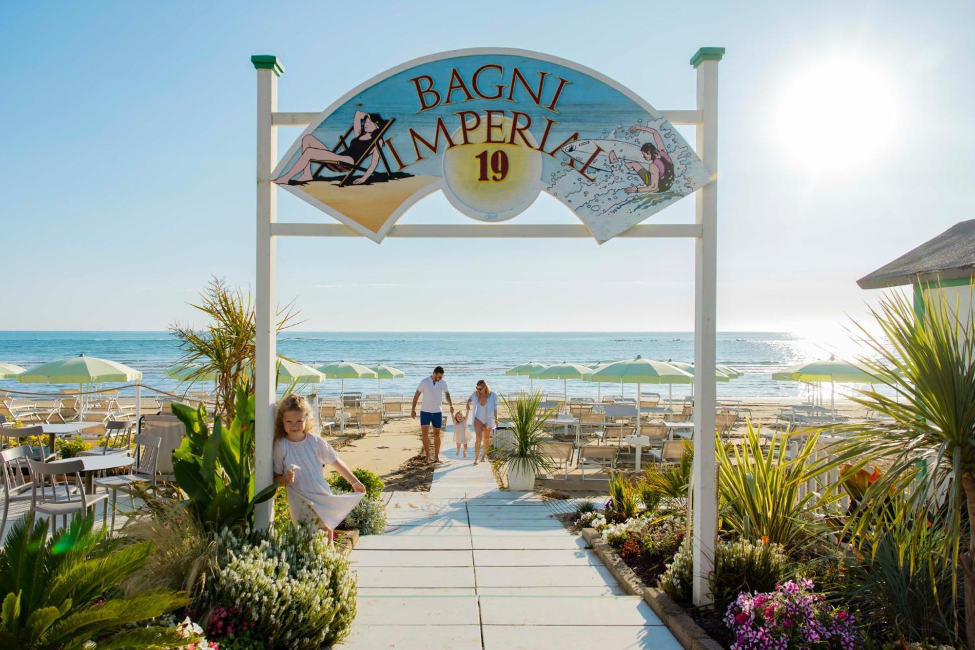 Una Hotels Imperial Beach Hotel ماروتّا المظهر الخارجي الصورة