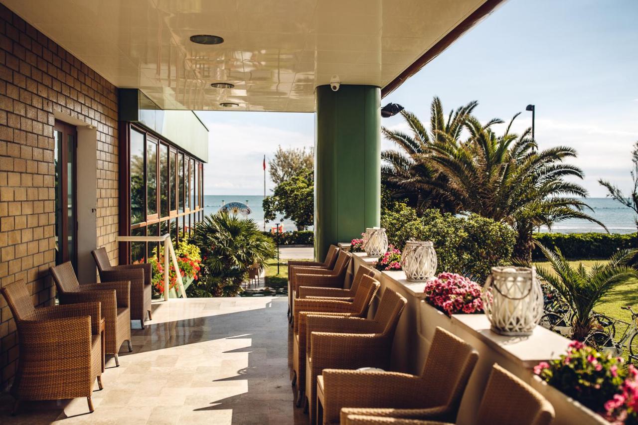 Una Hotels Imperial Beach Hotel ماروتّا المظهر الخارجي الصورة