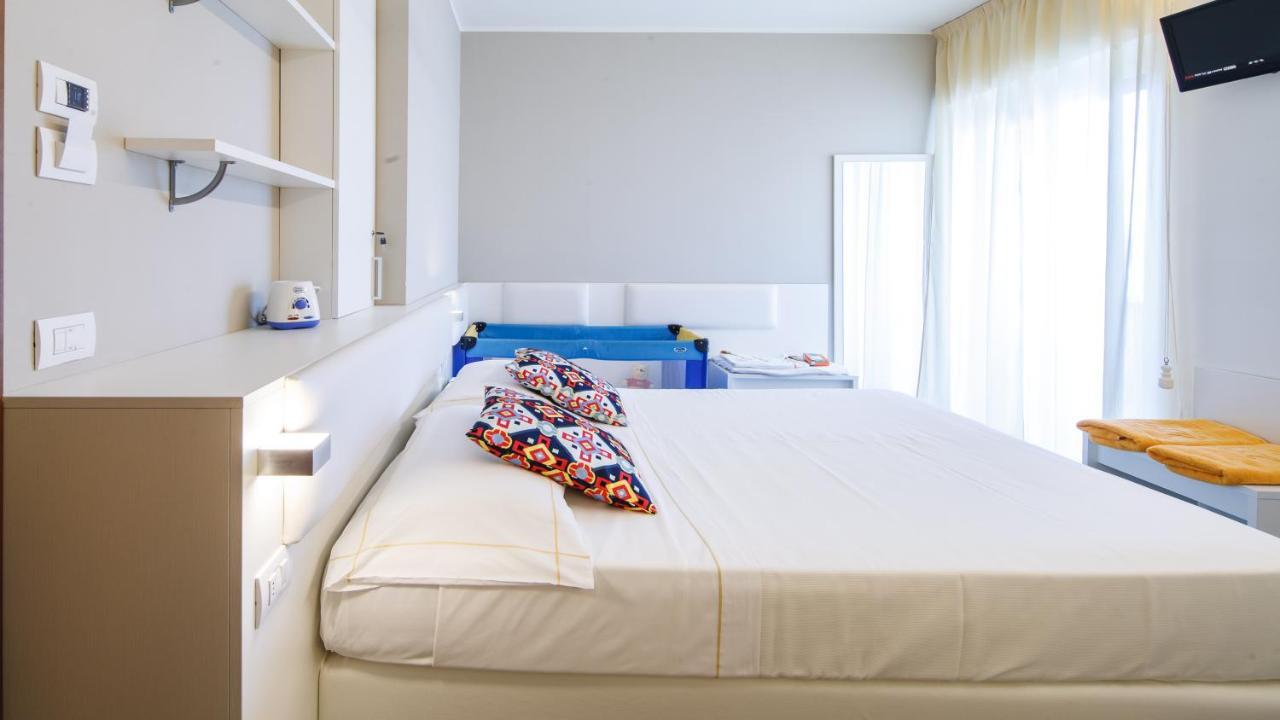 Una Hotels Imperial Beach Hotel ماروتّا المظهر الخارجي الصورة